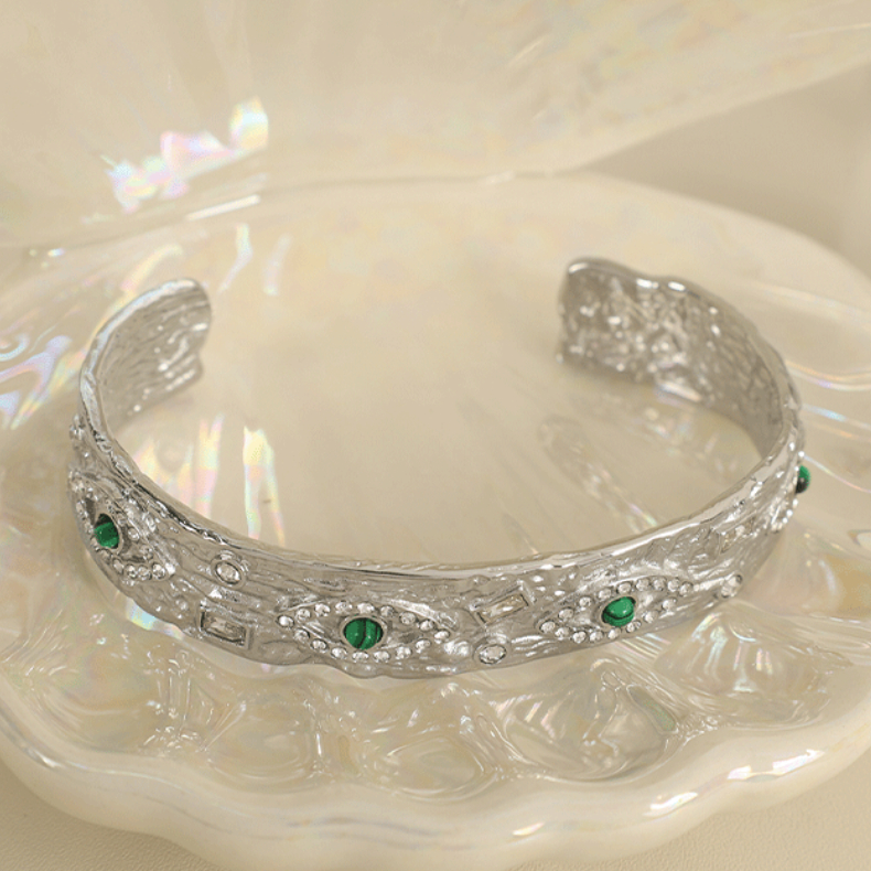 1 Stück Classic Series Retro Eye Edelstahl 18 Karat vergoldet Zirkon Damen Armreifen 